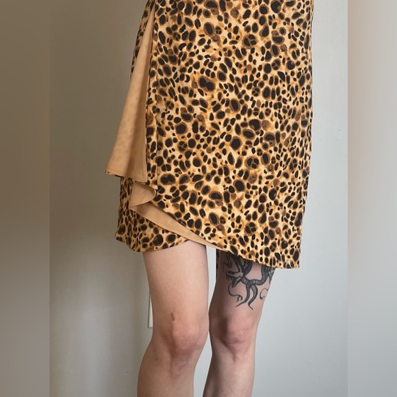 Babaton cheetah wrap dress - Picture 8 of 12